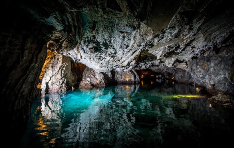 Retro Sreda ┃Podzemno Jezero┃ Retro Travel