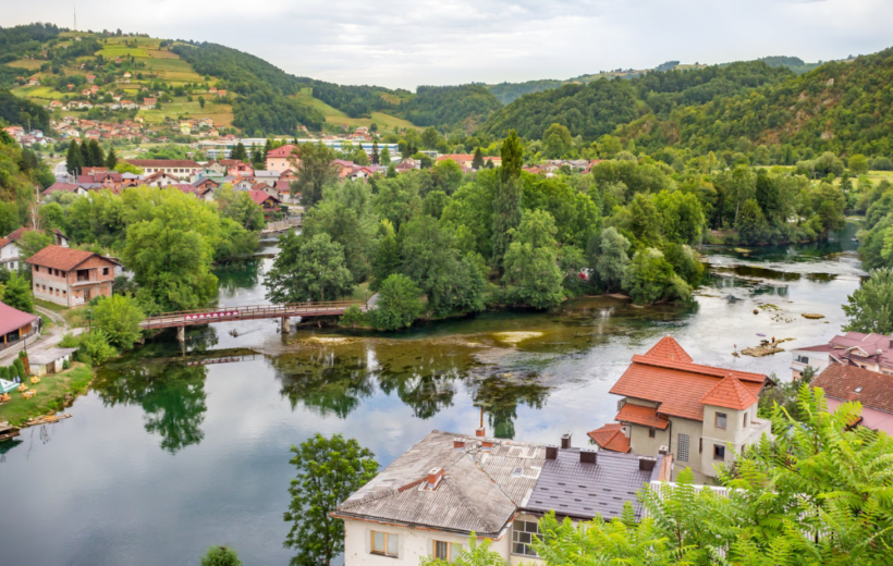 Retro Sreda ┃Reka Krupa┃ Retro Travel